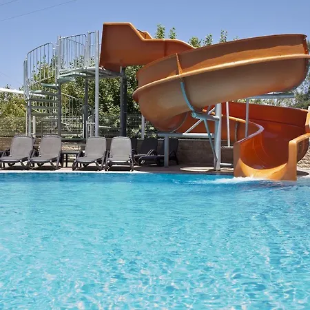 Hotel (adults Only) Side