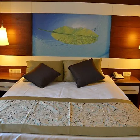 Hotel (adults Only)